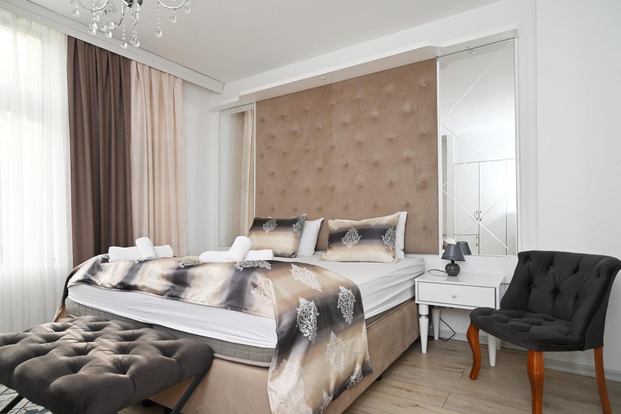 Ferienwohnung&Aparts By Kispet Group Hotels In Oberhausen Oberhausen  Dış mekan fotoğraf